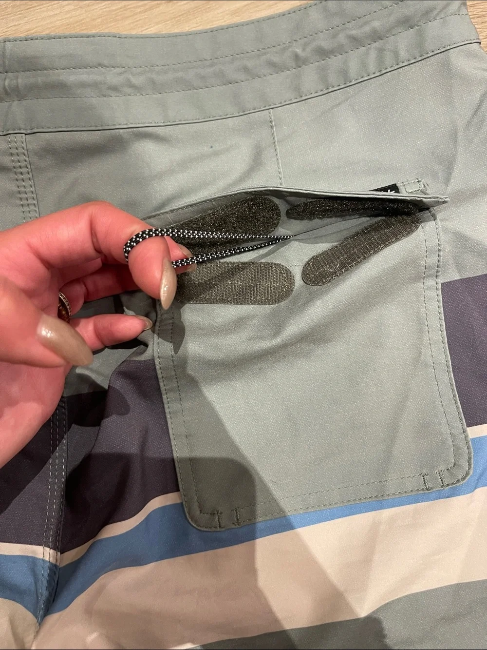O'Neill Men’s Gray Boardshorts with Navy and Blue Stripes
